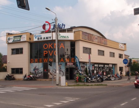 Białystok, ul. Hetmańska 67<br /> Powierzchnie handlowo-usługowe